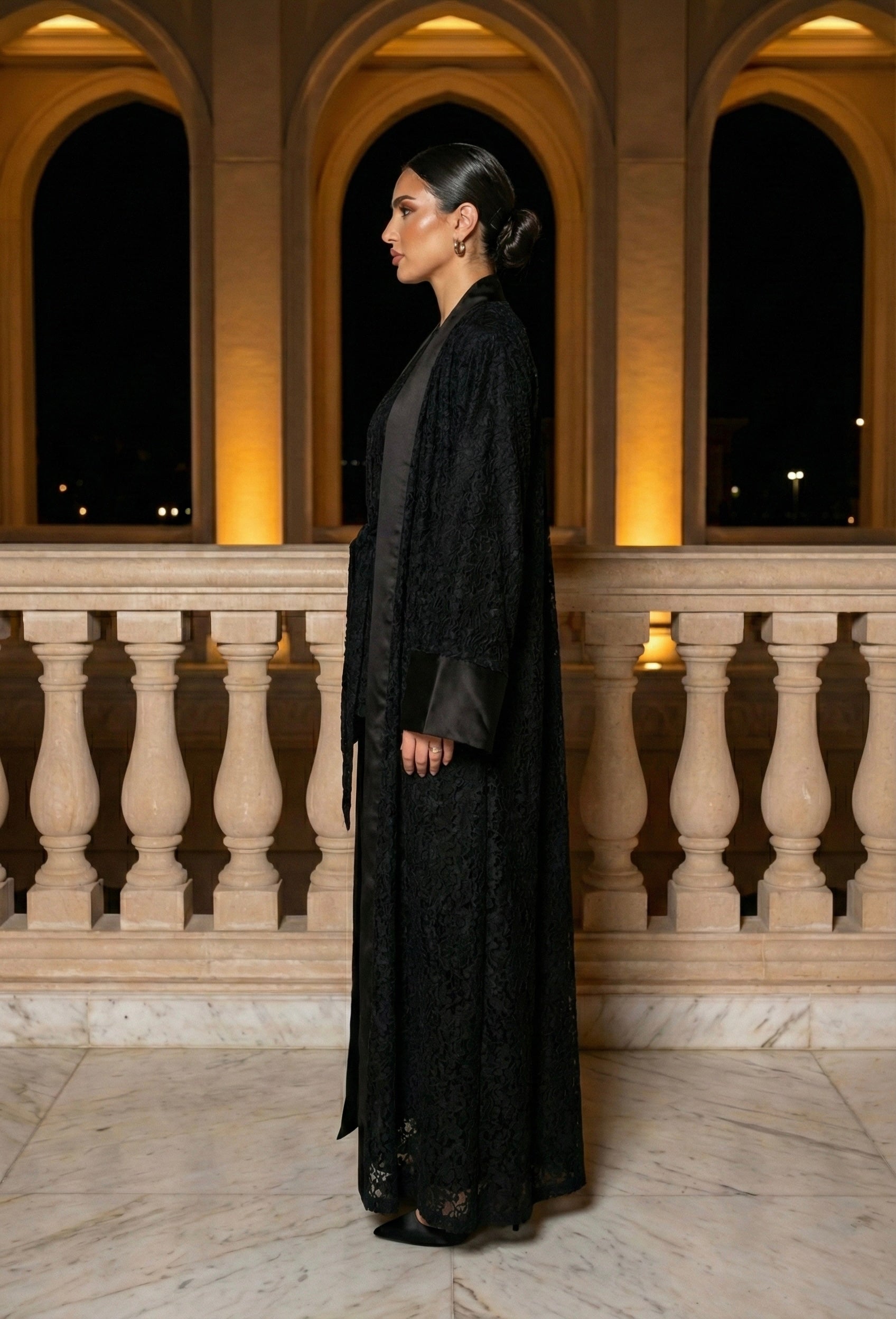 La Noir Dantelle  Abaya