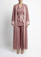 La dusty rose Dantelle Abaya
